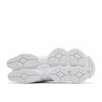 9060 Triple White