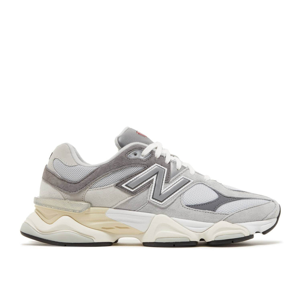 9060 Rain Cloud Grey