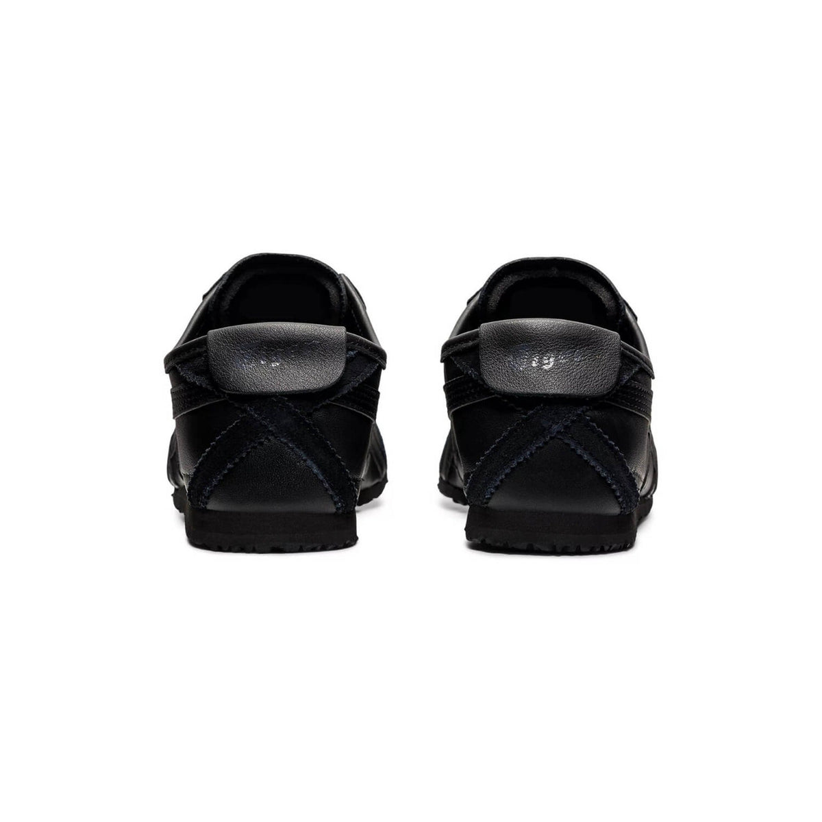 Mexico 66 Triple Black