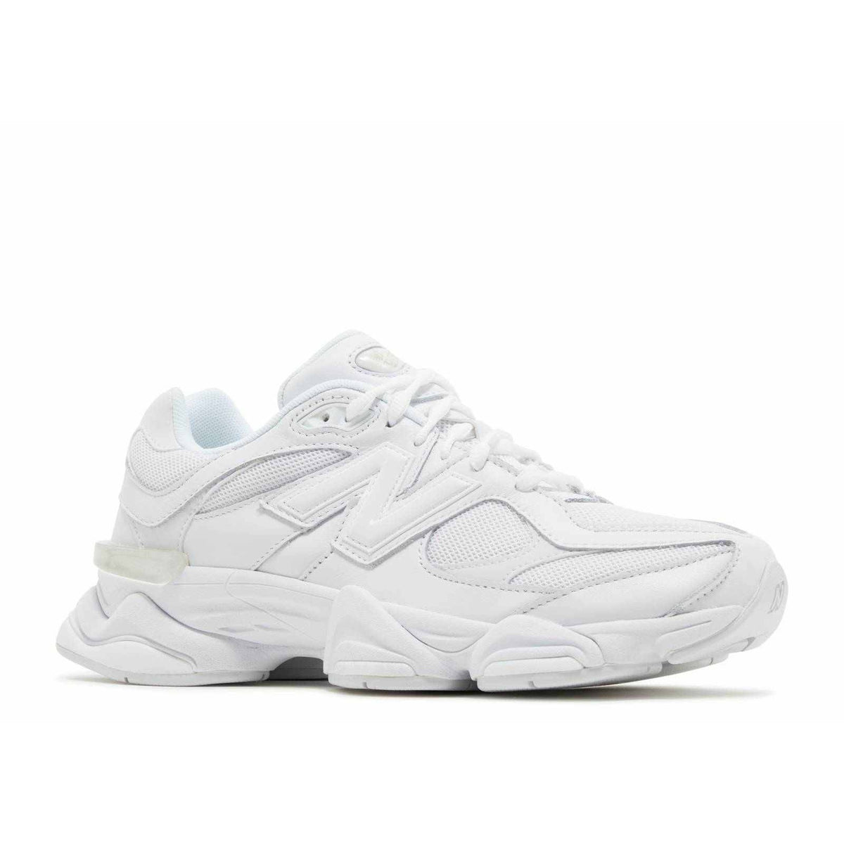 9060 Triple White