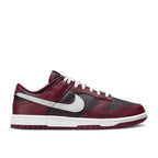 SB Dunk Low Travis Scott