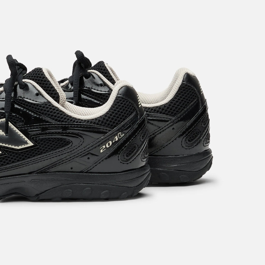 204L Black Timberwolf