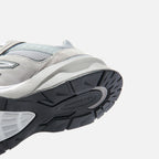 990v5 Grey