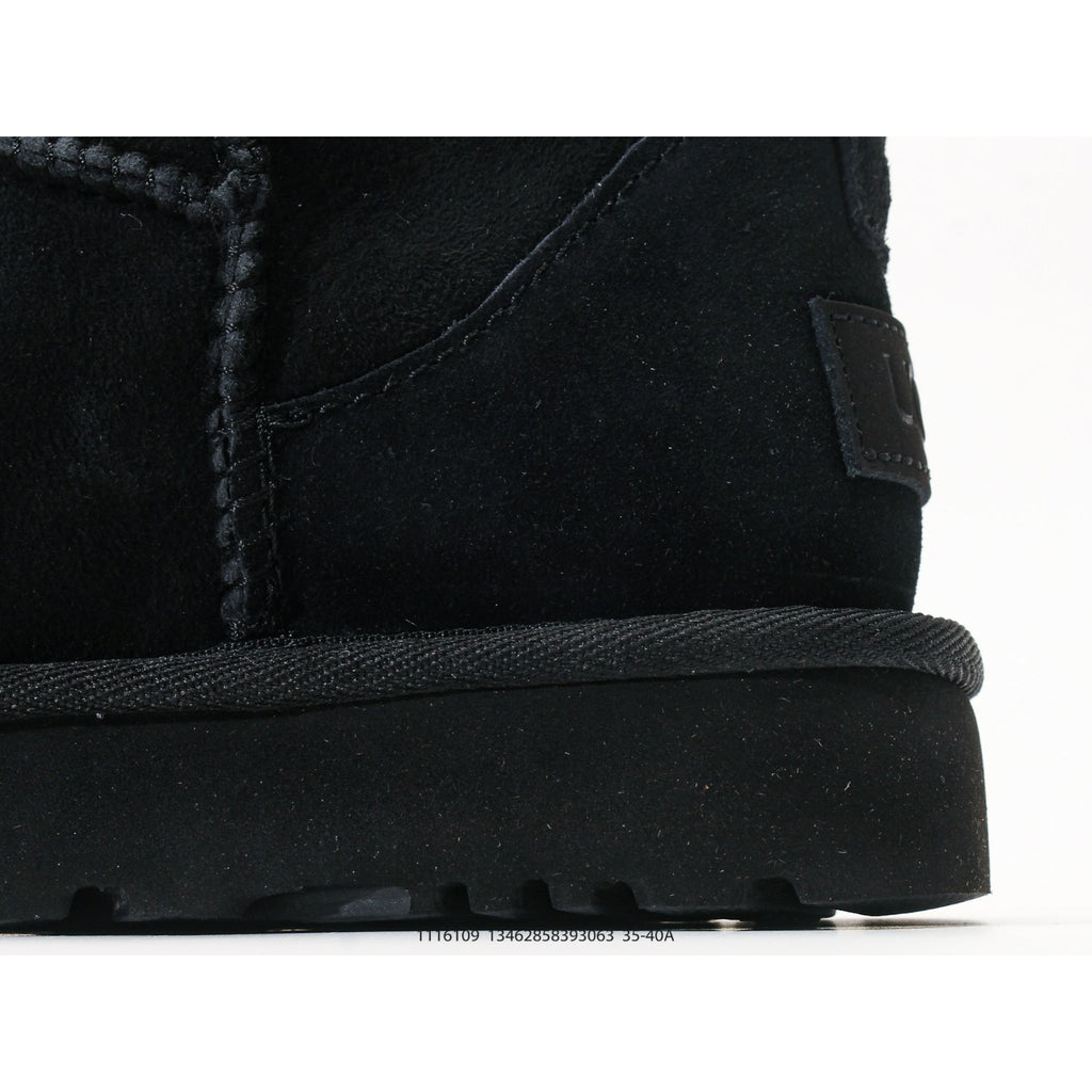 Classic Ultra Mini Black
