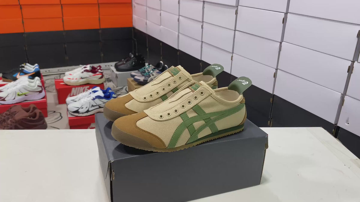 Mexico 66 Paraty "Beige/Grass Green"